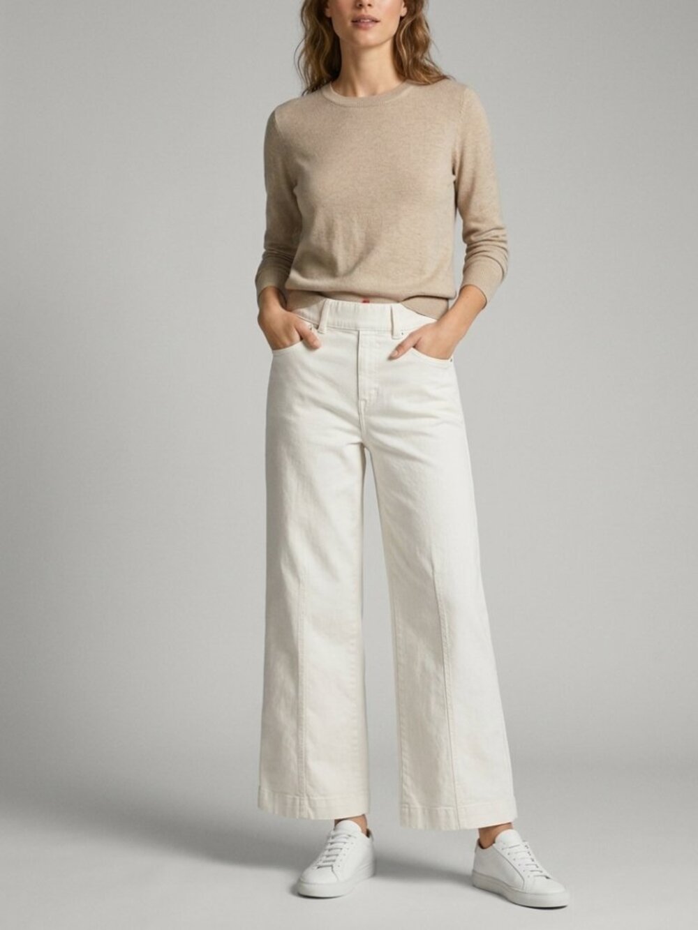 SPANX White Pull-On Wide Leg Denim Pants Size Medium - Picture 1 of 10